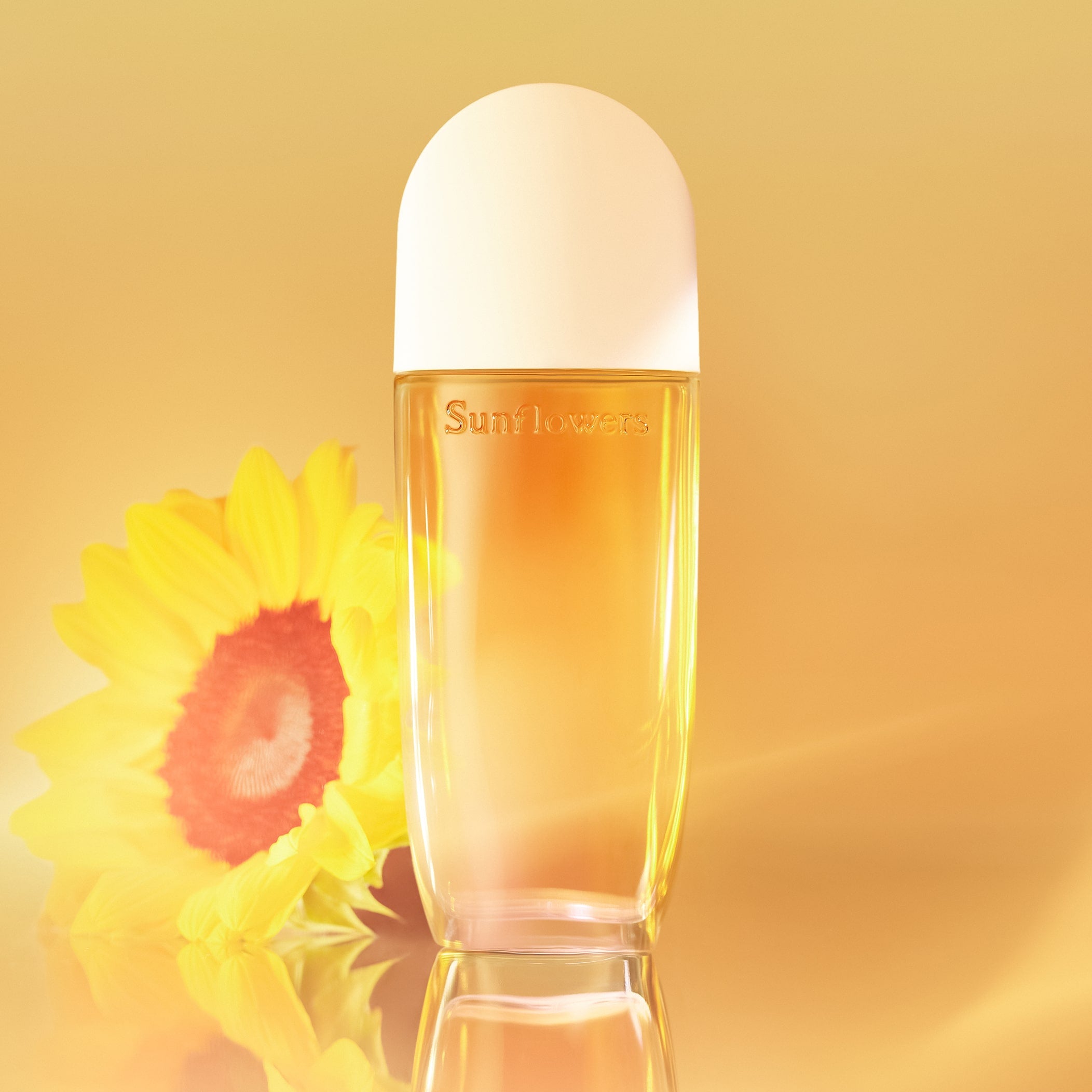 Sunflowers Eau De Toilette Spray Naturel - Image 2