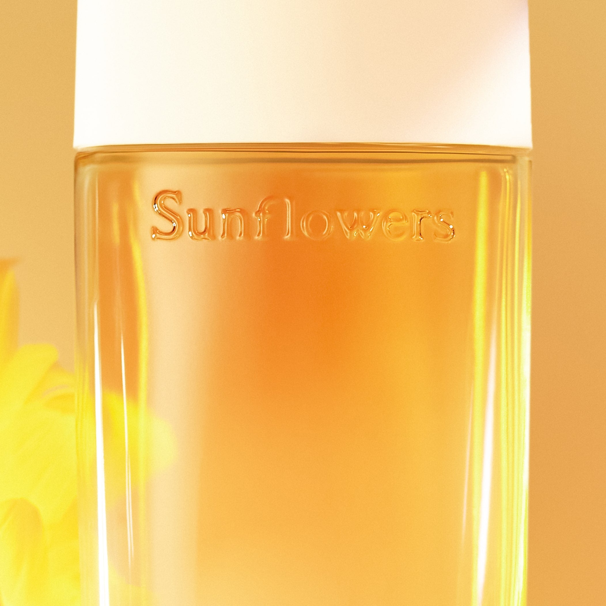 Sunflowers Eau De Toilette Spray Naturel - Image 5